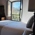 Casa Caiceda *
