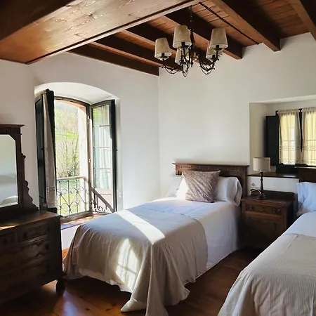 Casa Caiceda Holiday home